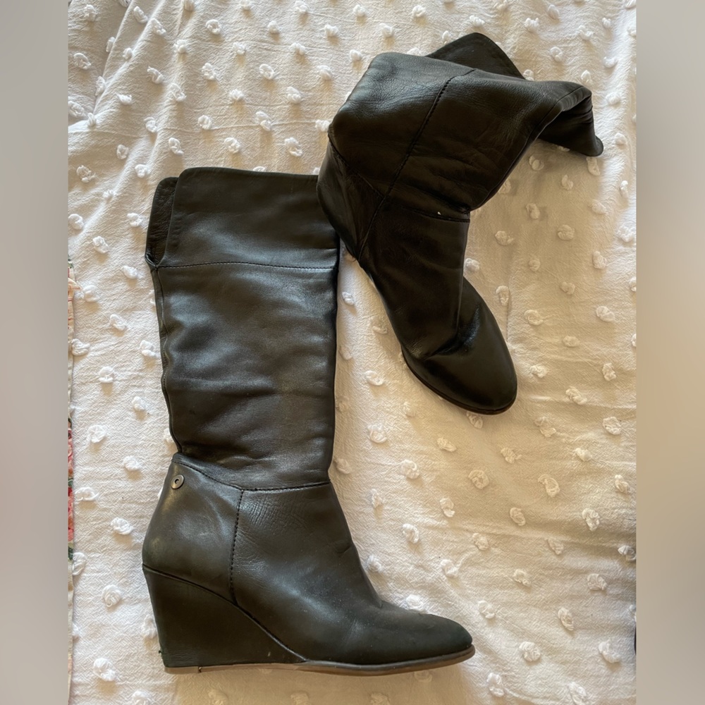 Size 9 Steve Madden Boots